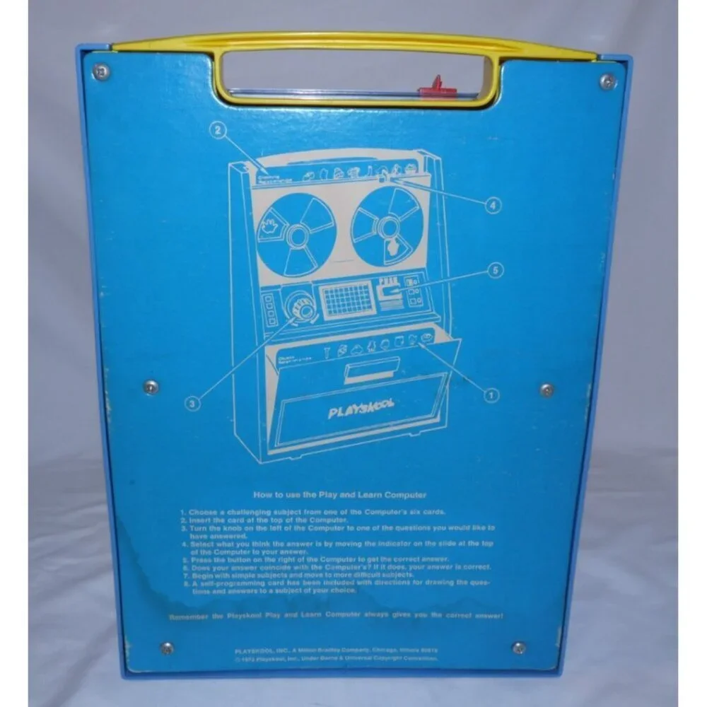 Vintage PLAYSKOOL Play and Learn Computer 1972 preschool learning toy
